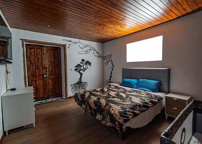 Casa De Bomberos - - 5 Rooms, 2 Kitchen, 2 Terraces, Film Projector, Fibre Net Appartement Chío